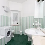 N144 - Numana, Comodo Quadrilocale A 100mt Dal Mare Apartament