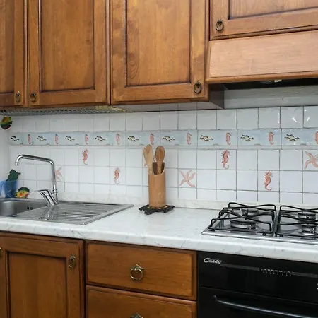 N144 - Numana, Comodo Quadrilocale A 100mt Dal Mare * Numana