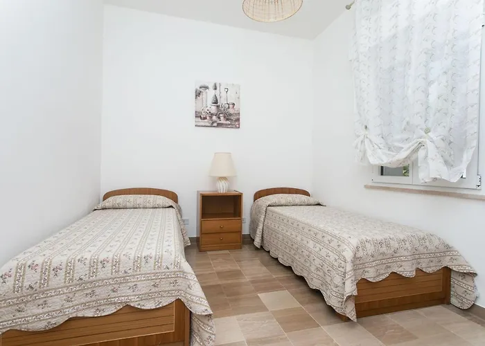 N144 - Numana, Comodo Quadrilocale A 100mt Dal Mare Apartamento